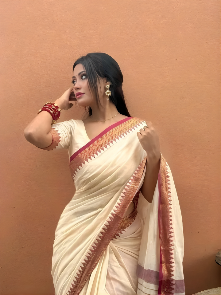 SAREE