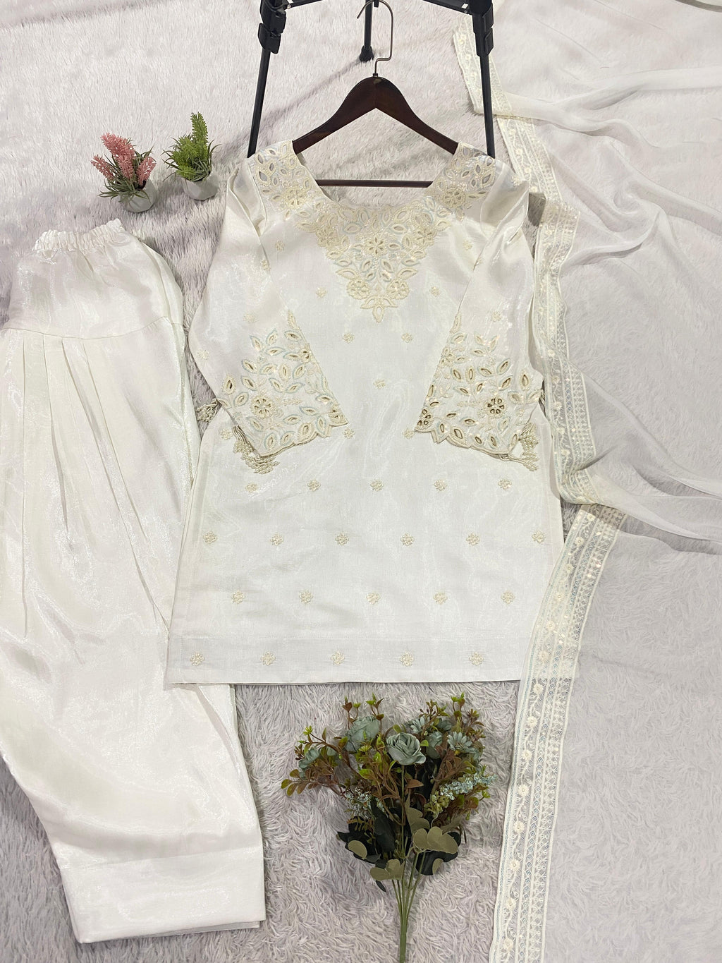 Hania Amir Inspired Embroidered Farsi Salwar Suit Set For Women | Glass Roman Silk Kurti Salwar Dupatta Set | Sequin Beads Party Wear Outfit