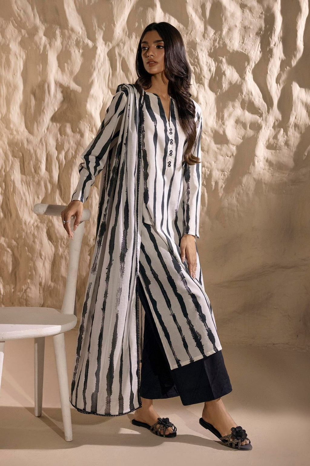 Designer Linen Cotton 3 Piece Suit Set For Women | Premium Linen Blend Kurti Crepe Pant Linen Dupatta | Elegant Plus Size Ethnic Wear