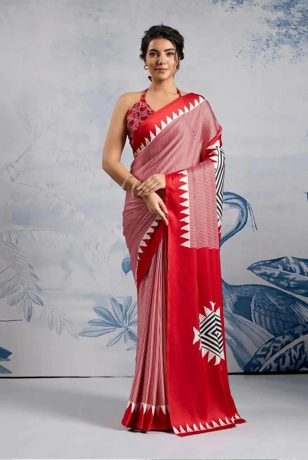 Model Silk Digital Print Saree with Printed Blouse Piece