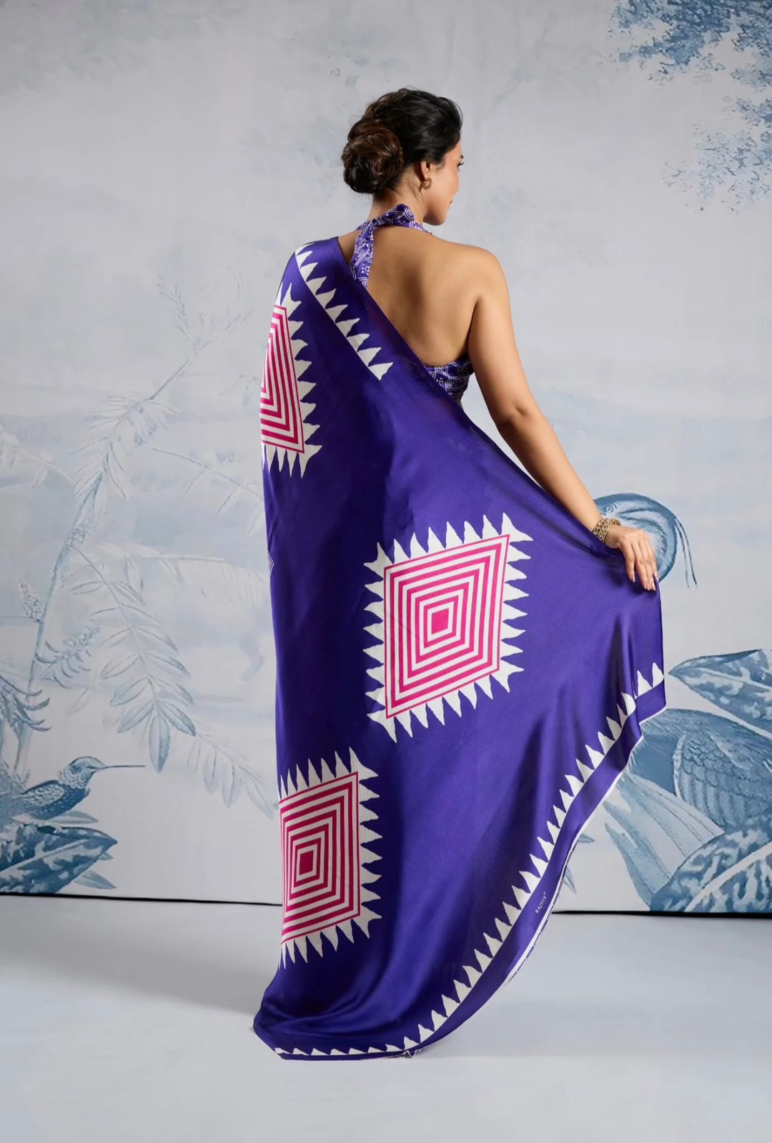 Model Silk Digital Print Saree with Printed Blouse Piece