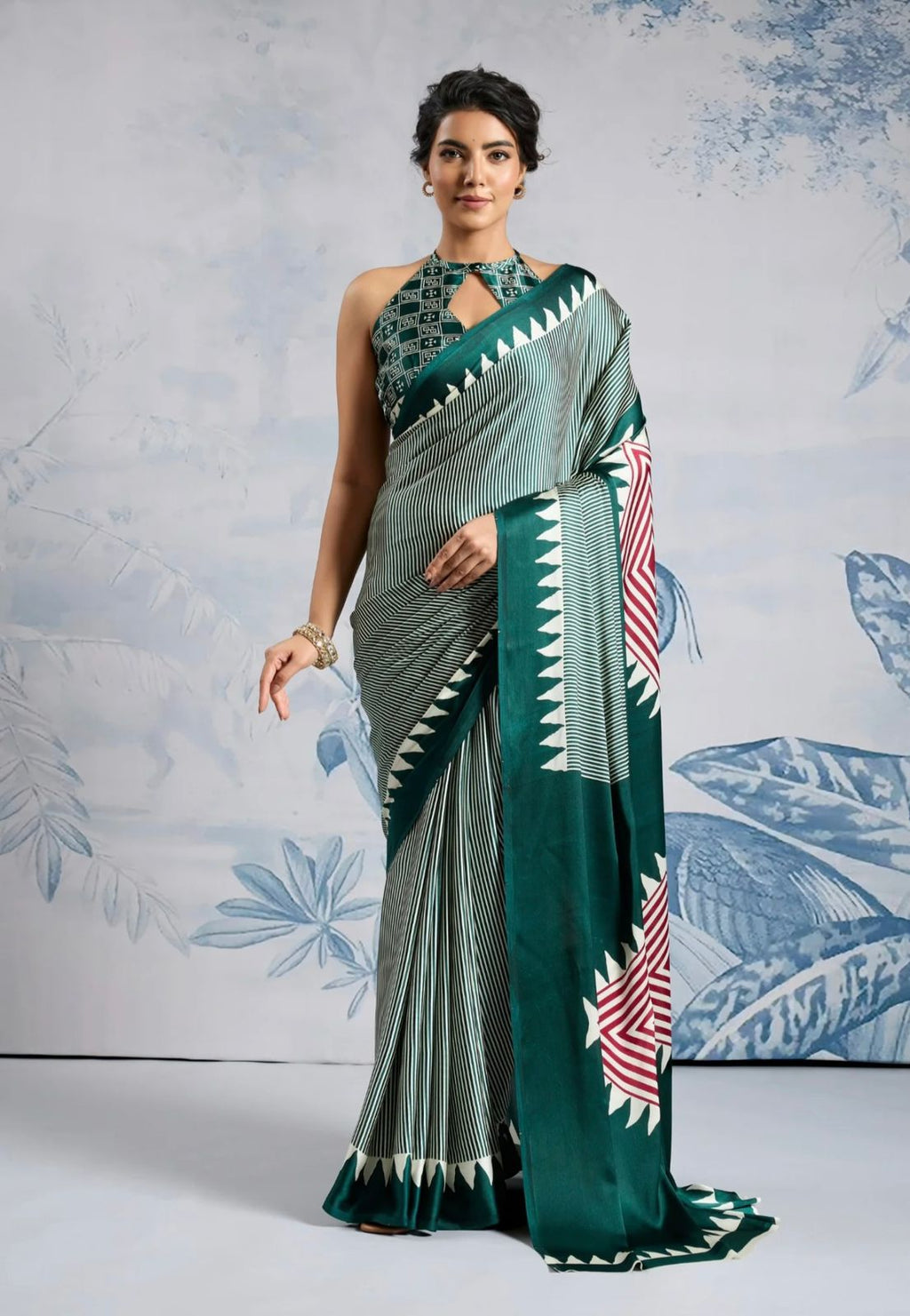 Model Silk Digital Print Saree with Printed Blouse Piece