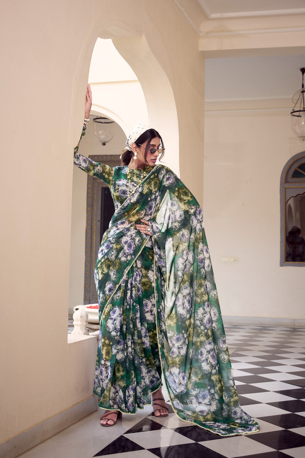 Marble Print Weightless Saree with Pearl Lace Border