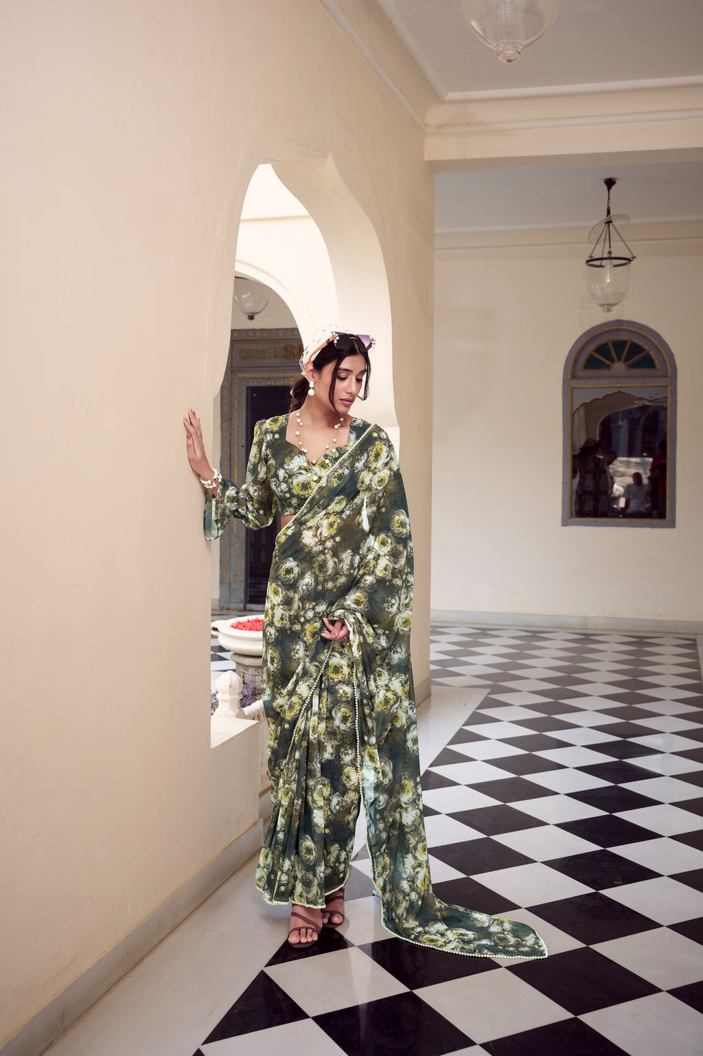 Marble Print Weightless Saree with Pearl Lace Border
