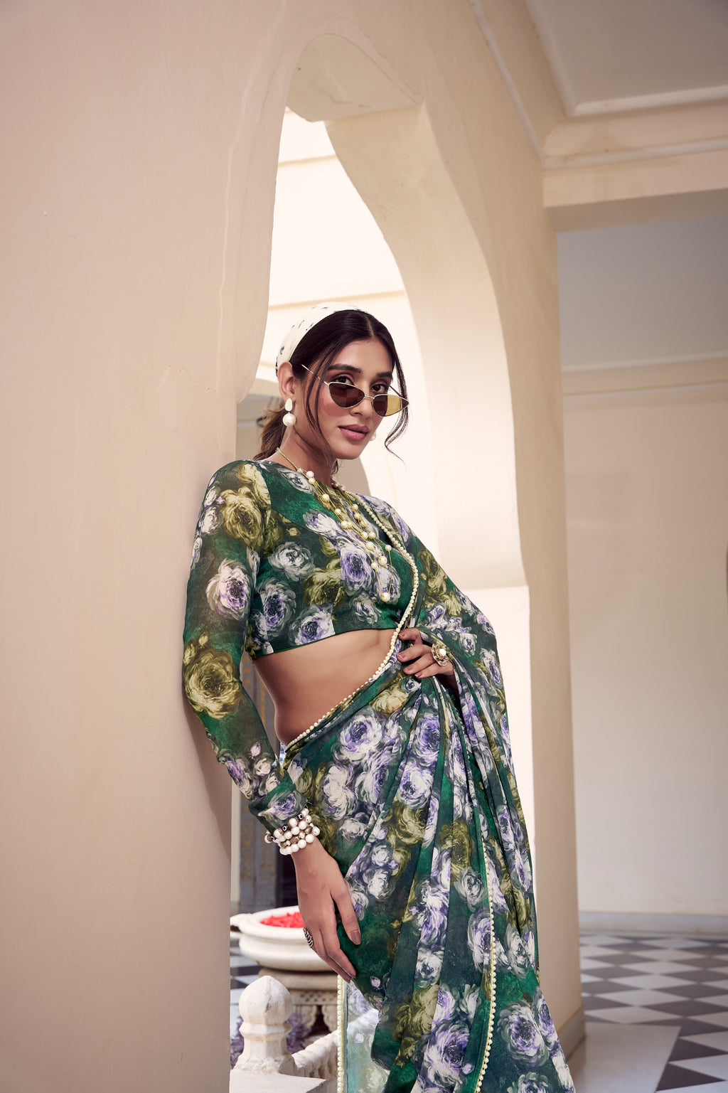 Marble Print Weightless Saree with Pearl Lace Border