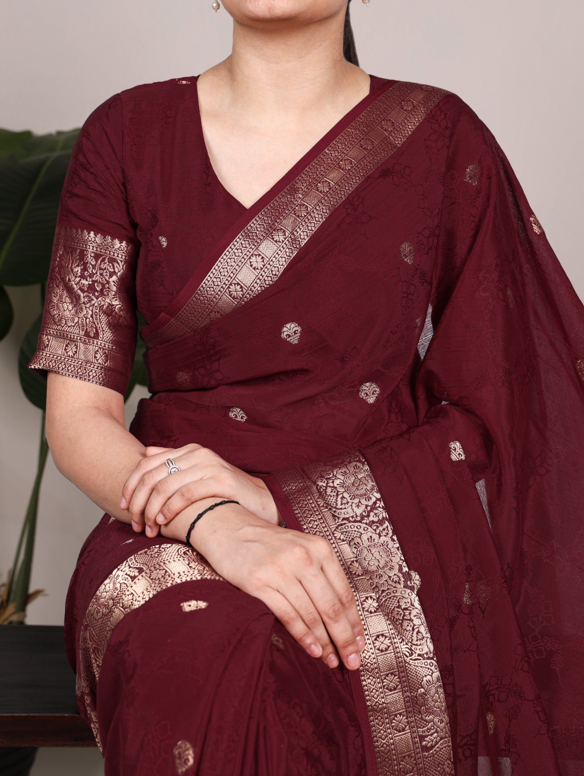 Chinon Self Print Saree with Zari Weaving Work