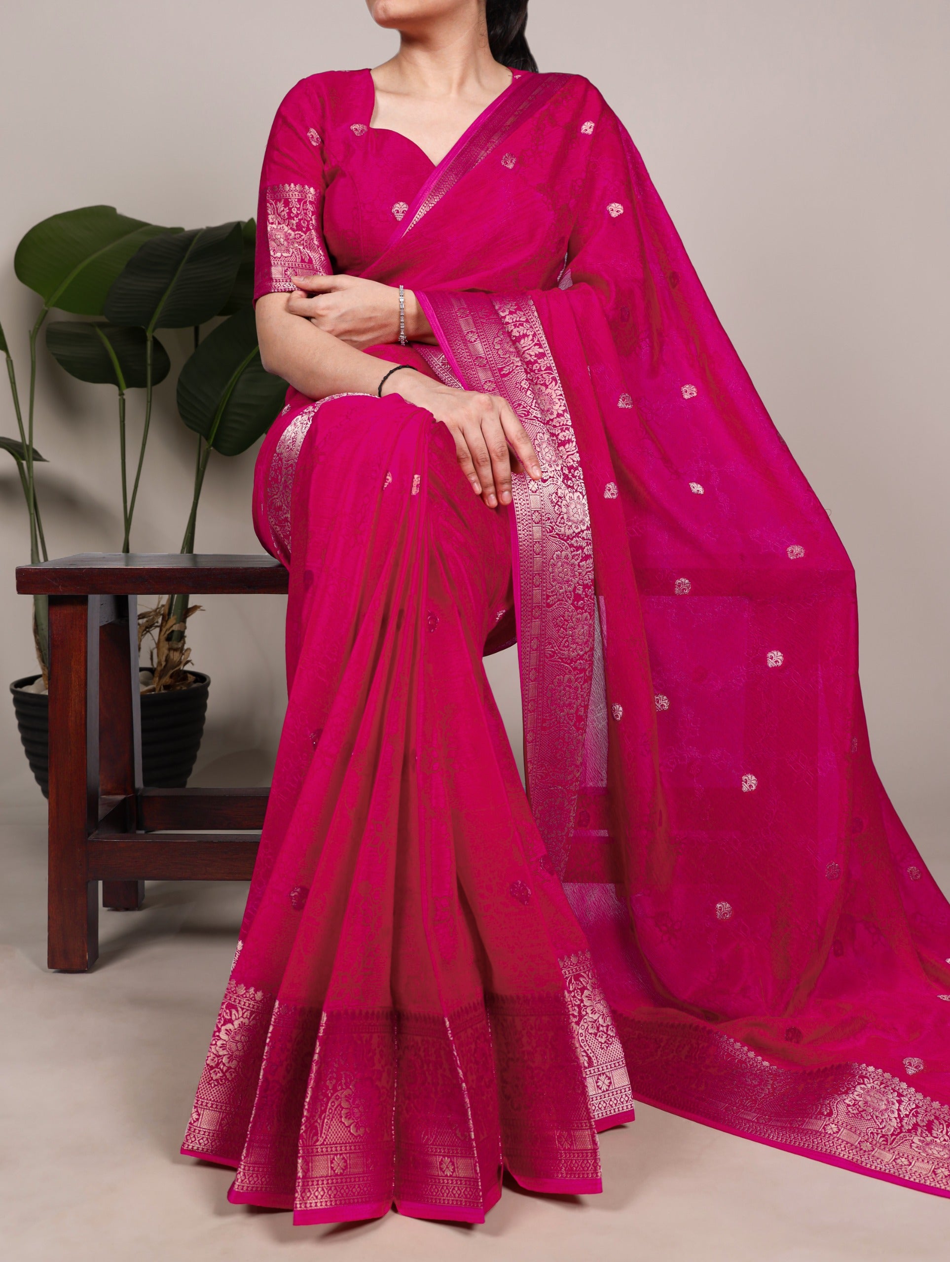 Chinon Self Print Saree with Zari Weaving Work