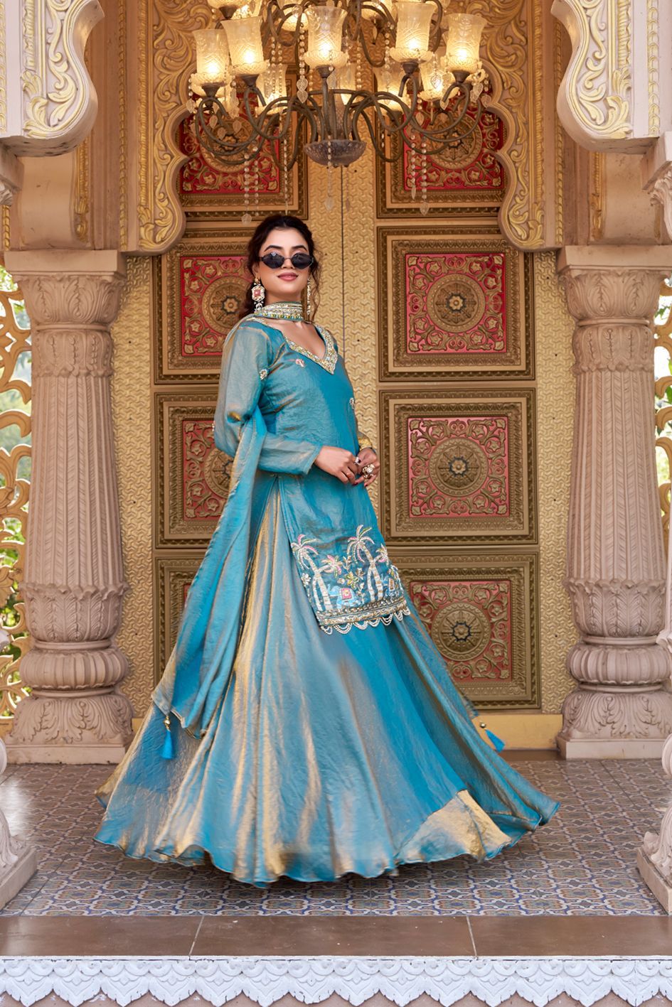 Gulnaar Embroidered Lehenga Choli Set with Dupatta (Pink & Teal)