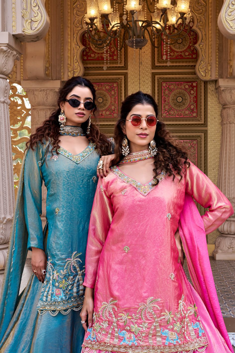 Gulnaar Embroidered Lehenga Choli Set with Dupatta (Pink & Teal)