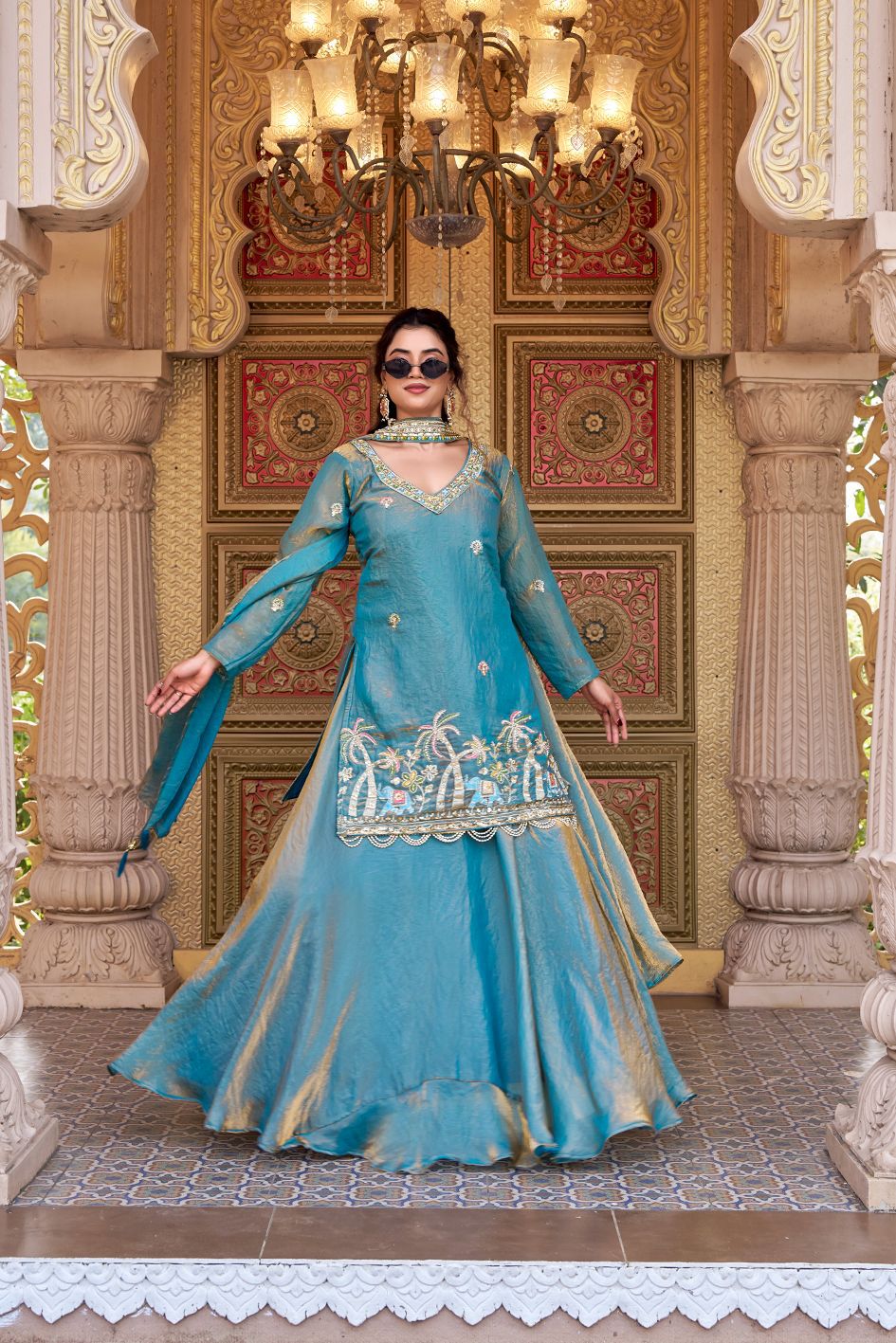 Gulnaar Embroidered Lehenga Choli Set with Dupatta (Pink & Teal)